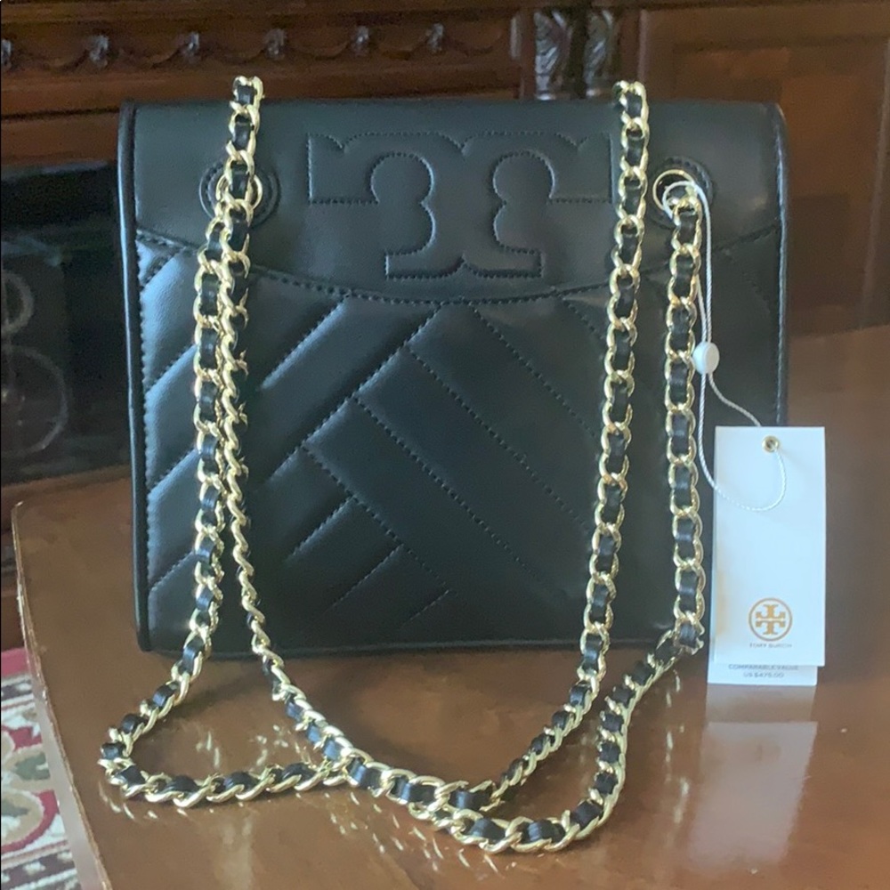 Brand New Small convertible shoulder bag